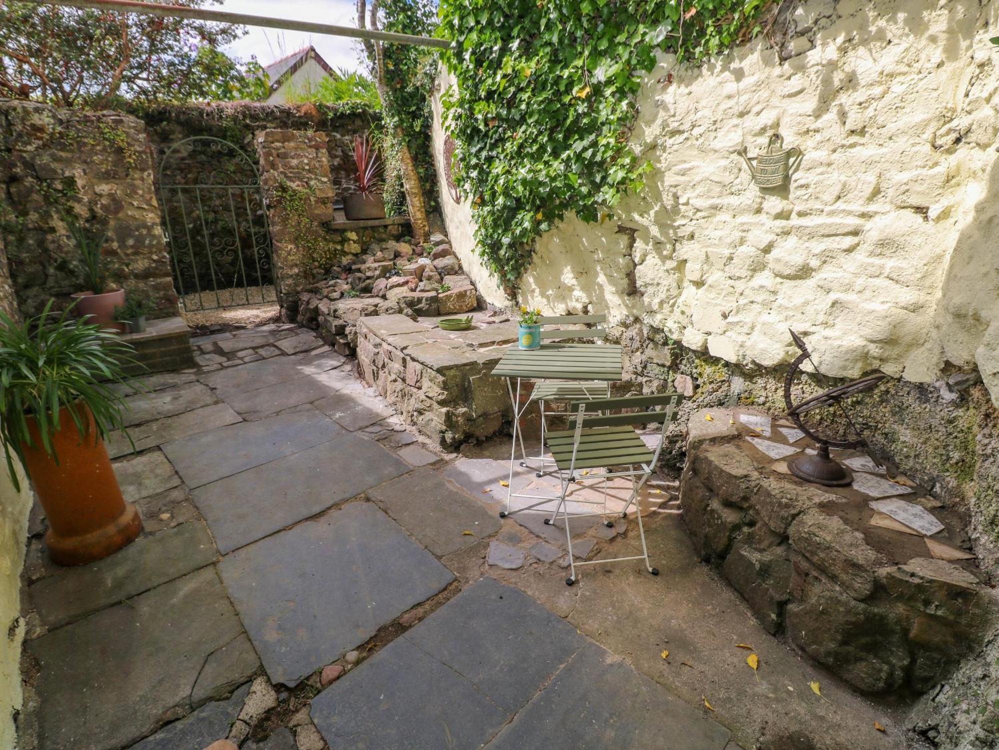 Suffolk House Villa Narberth Exterior photo